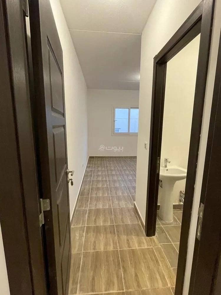 5 bedroom villa in Khuzam, Riyadh 19