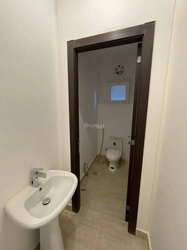 5 bedroom villa in Khuzam, Riyadh 30