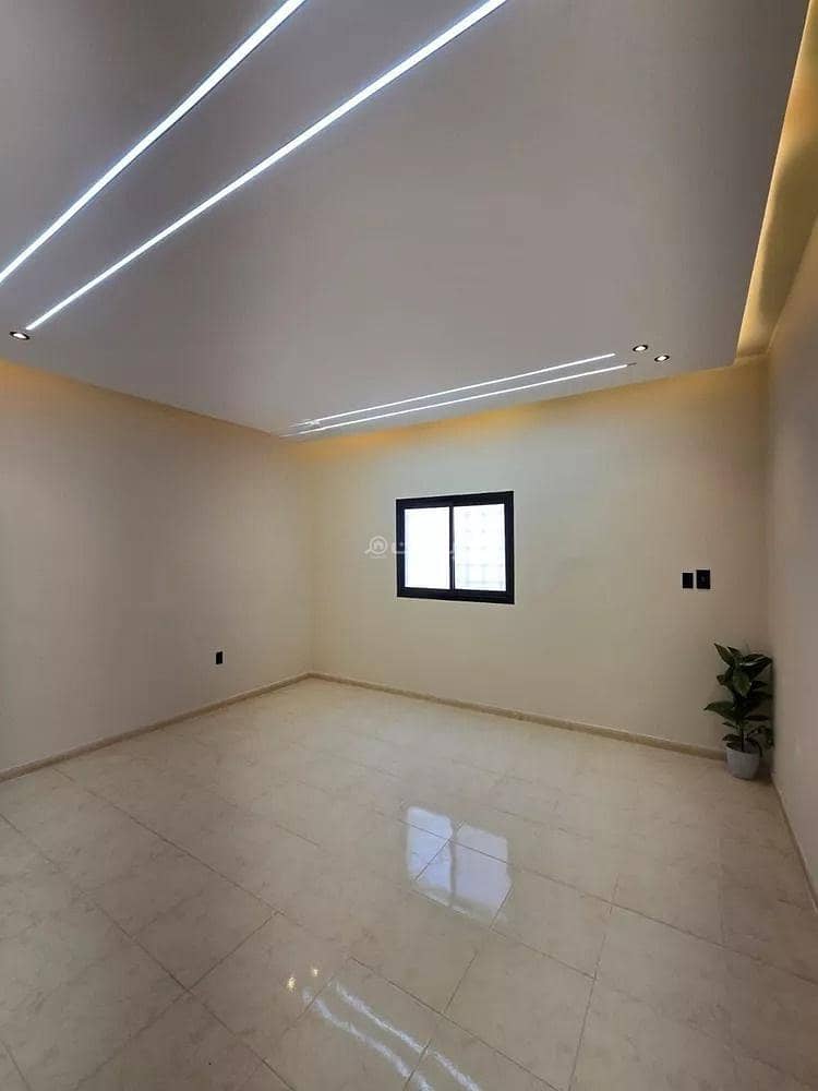 4 bedroom apartment in Taibah, Eastern Province 10