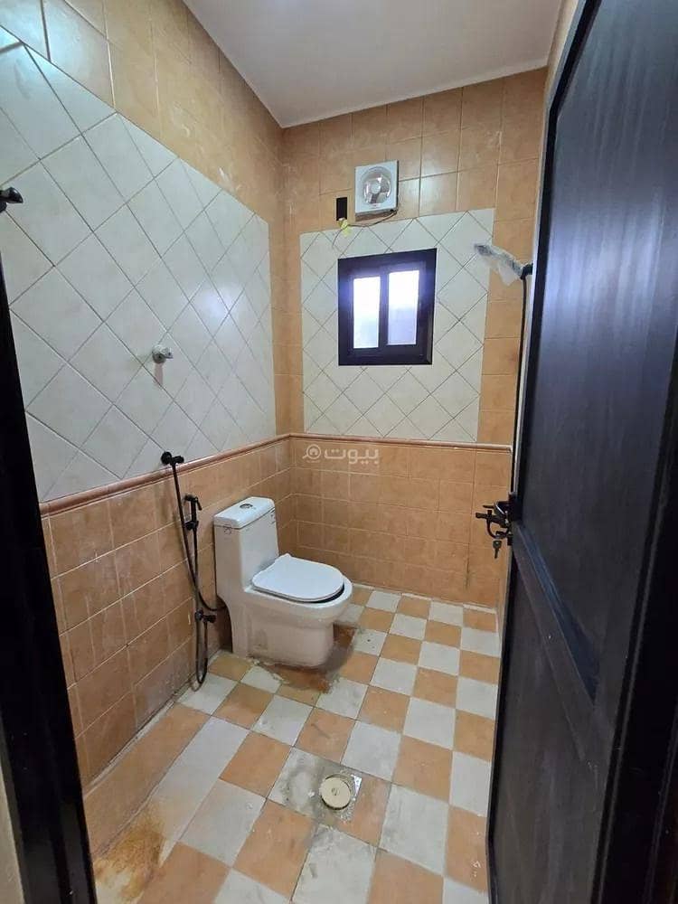 4 bedroom apartment in Taibah, Eastern Province 18
