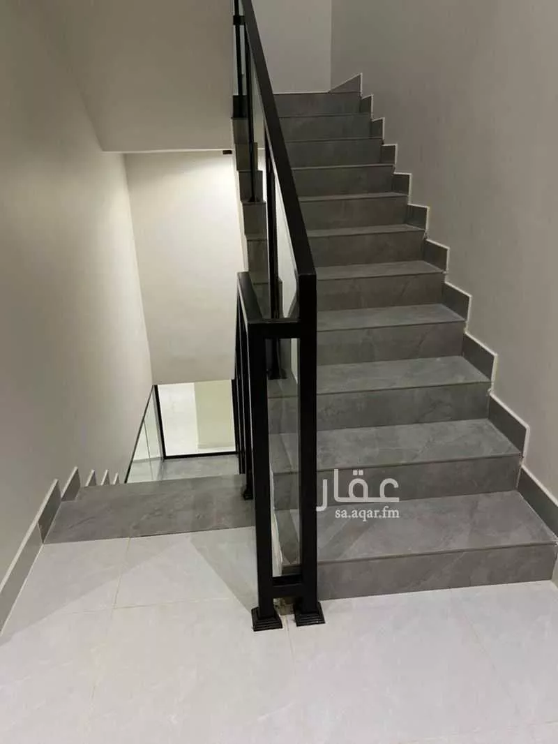 فيلا 4 غرف في الرمال 13