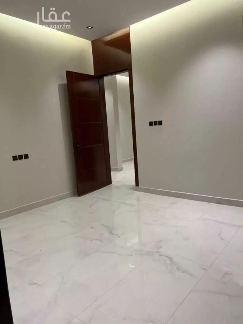 فيلا 4 غرف في الرمال 4