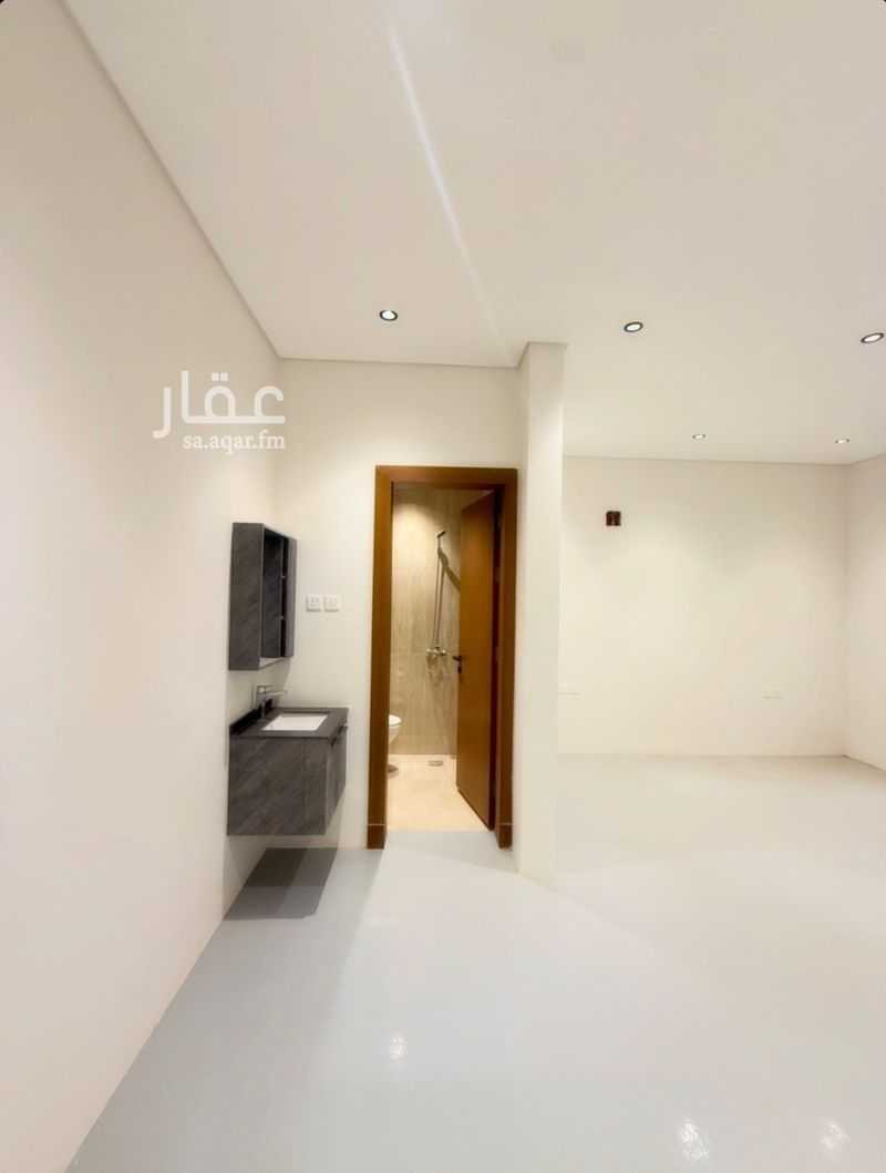 10 bedroom building in Dhahrat Laban, Riyadh 6