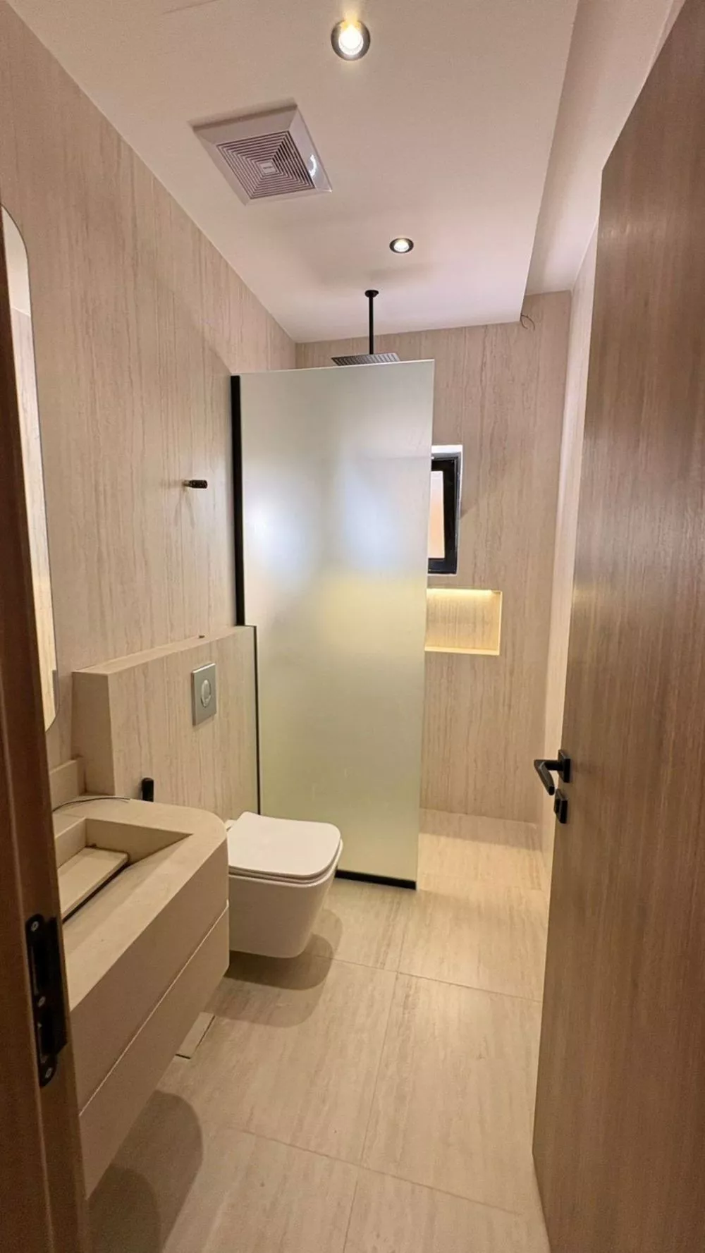 5 bedroom apartment in Shawran, Madinah 9