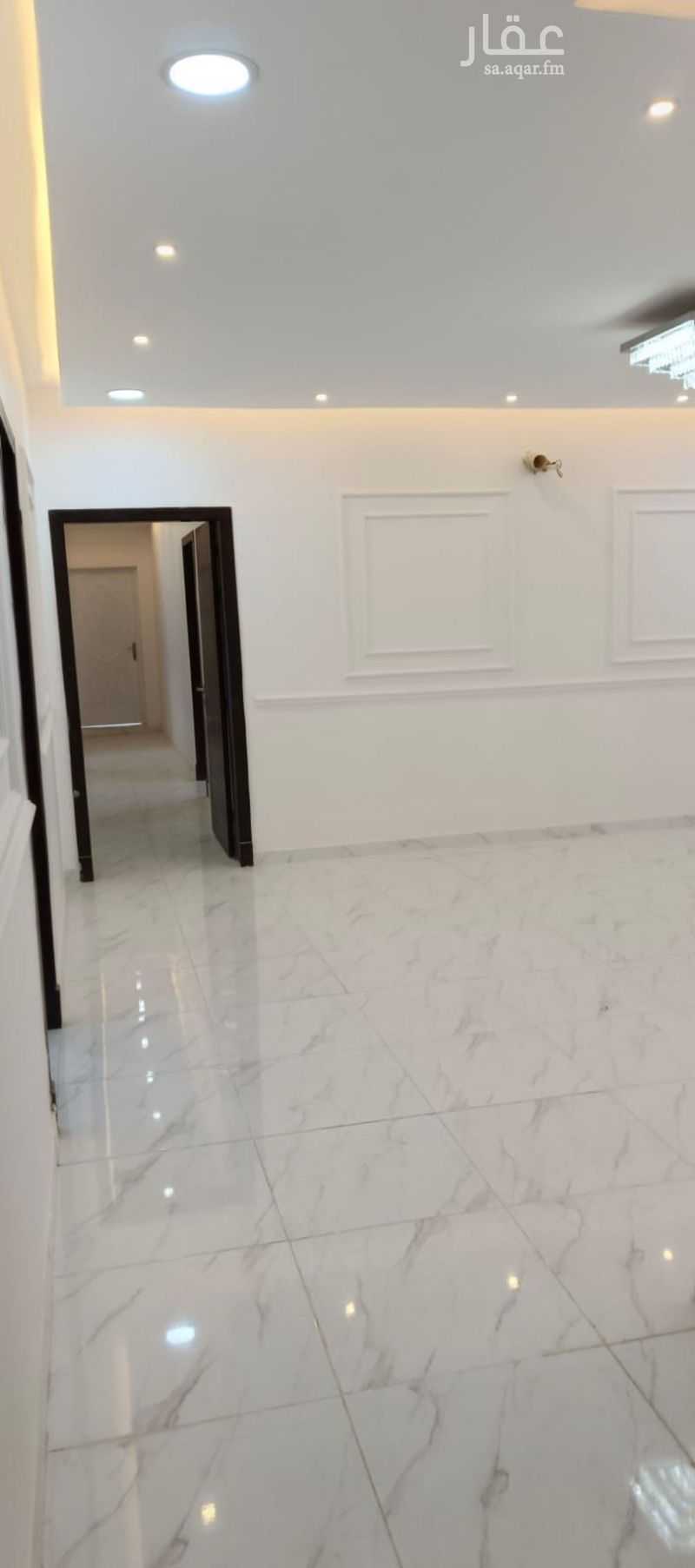 4 bedroom apartment in Dahiat King Fahd, Eastern Province 4