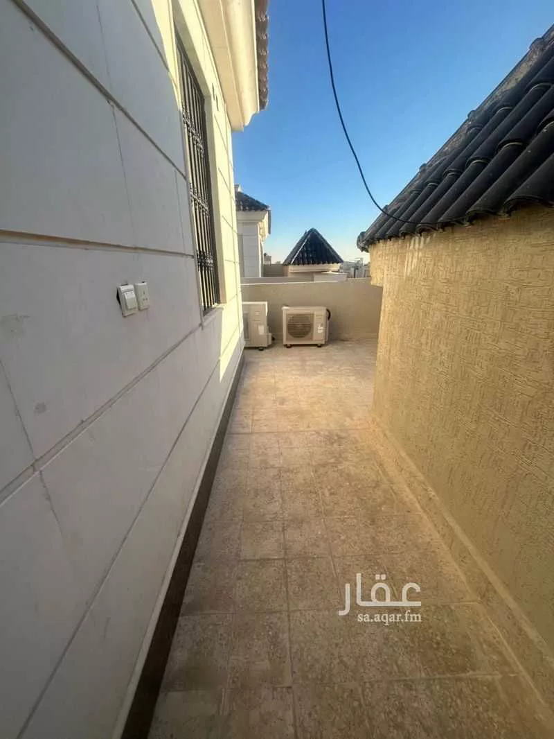 دور 4 غرف في النرجس 5