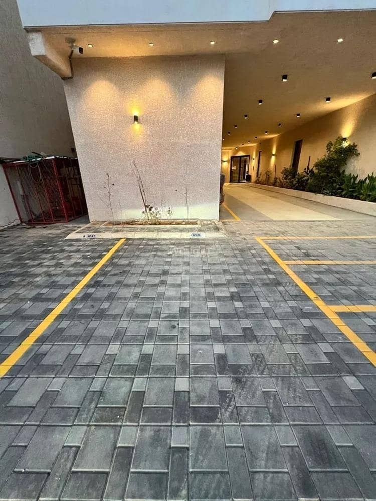 4 bedroom apartment in Al Rimal, Riyadh 2