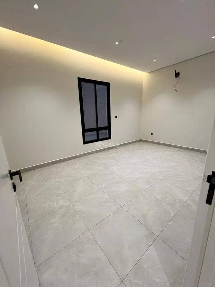 4 bedroom apartment in Al Rimal, Riyadh 15