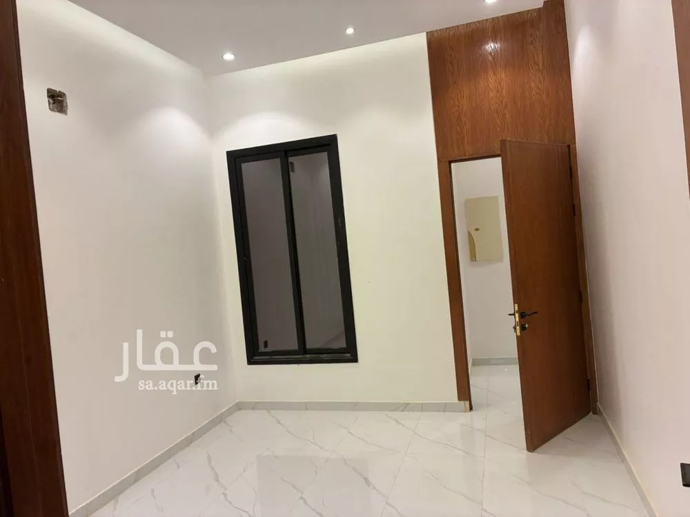 6 bedroom floor in Al Janadriyah 5
