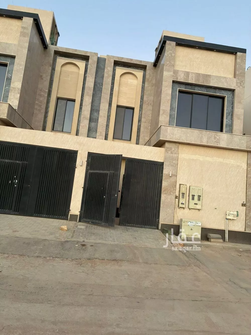 6 bedroom floor in Al Janadriyah 8