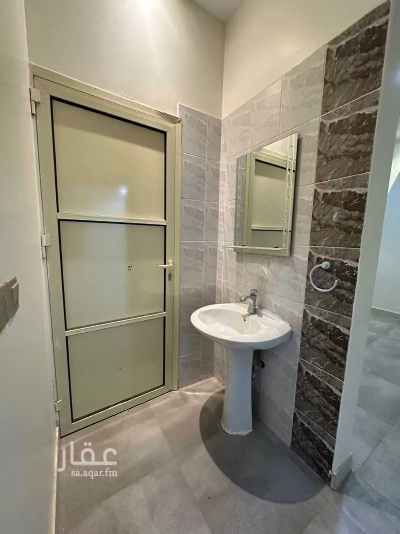 دور 6 غرف في الياسمين 6