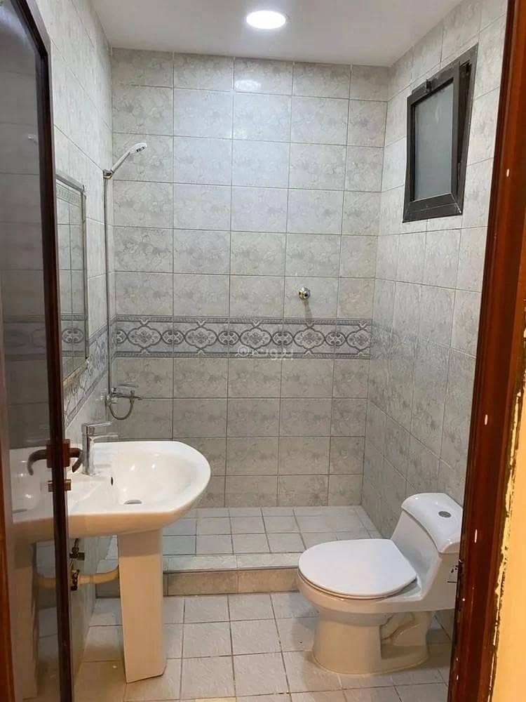 2 bedroom apartment in Hajar, Eastern Province 15