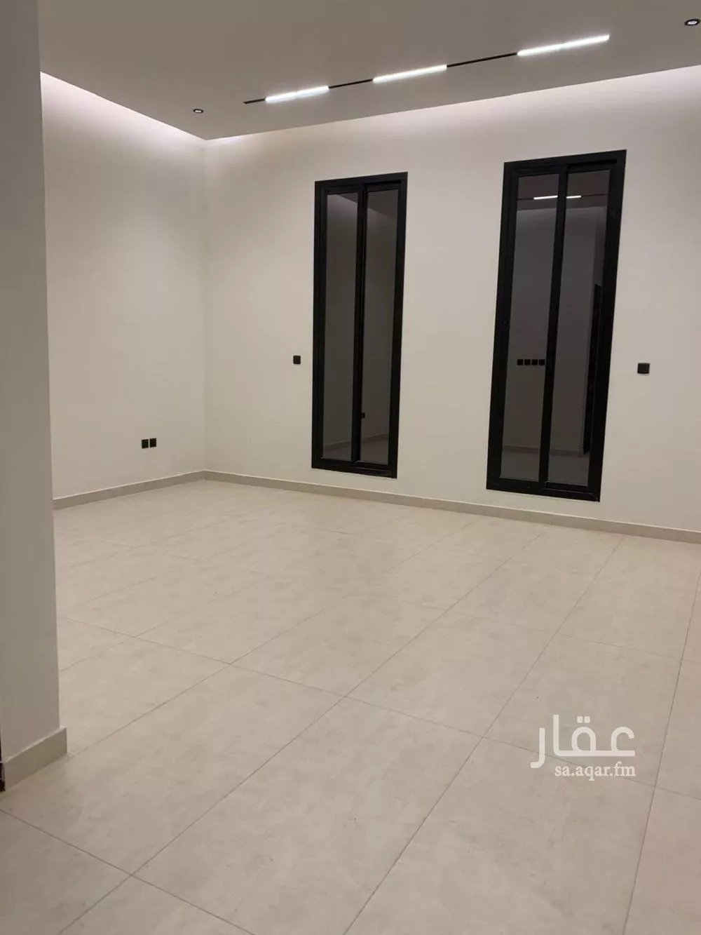 دور 4 غرف في النرجس 4