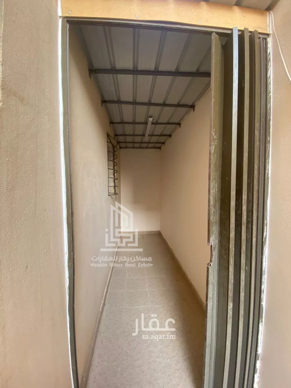 دور 3 غرف في السعادة 10