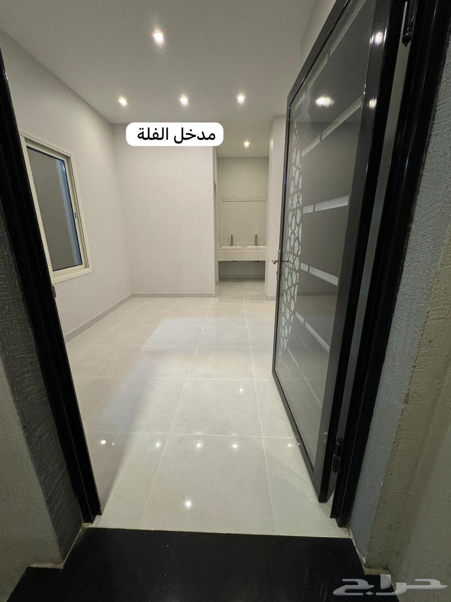 8 bedroom villa in Al Iskan Ash Shamali, Eastern Province 3