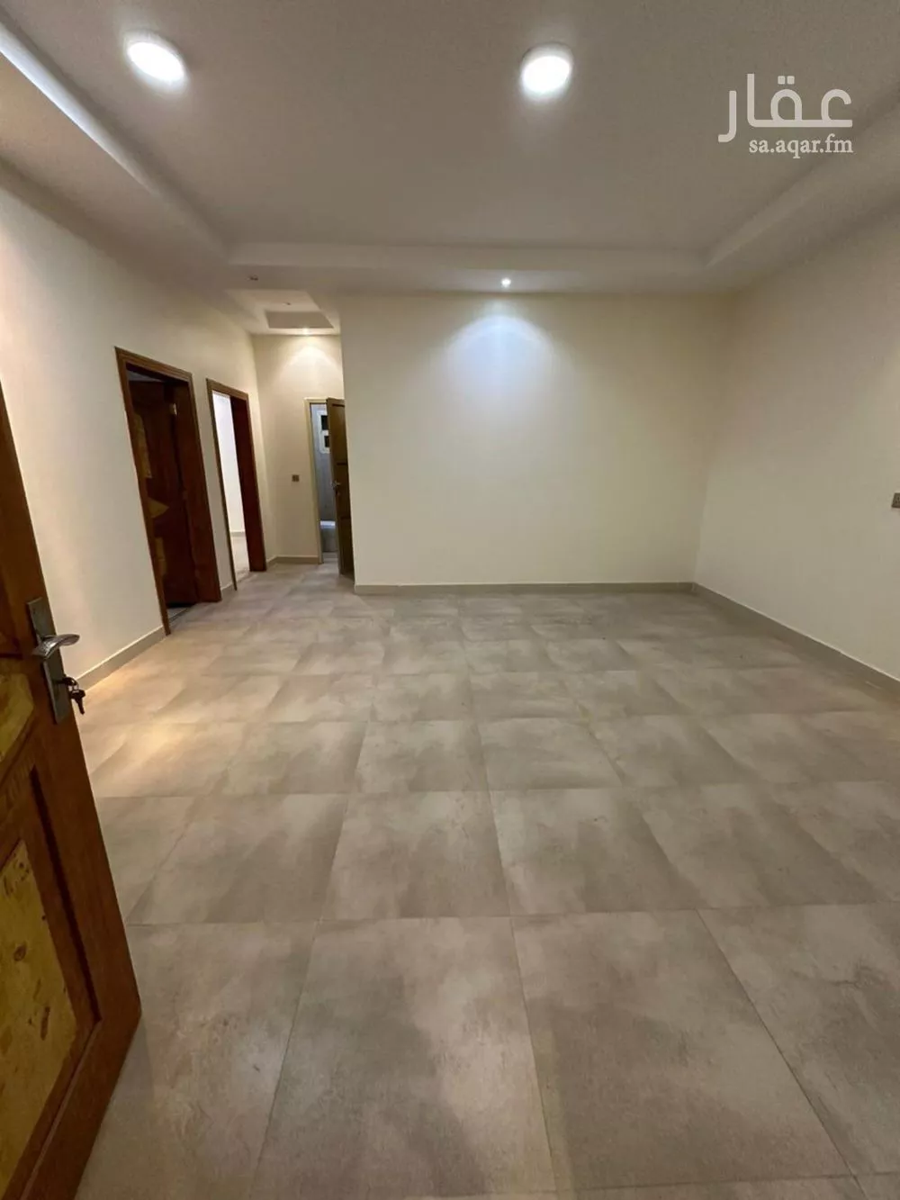 6 bedroom floor in Al Yasmin 3