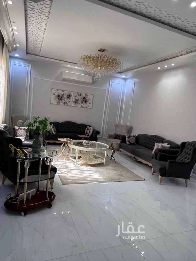 6 bedroom villa in Al Rimal 16