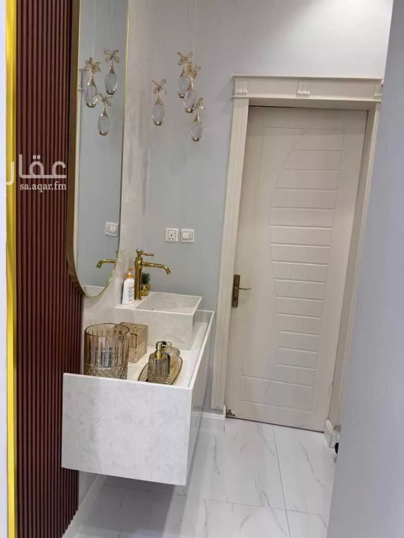 6 bedroom villa in Al Rimal 20