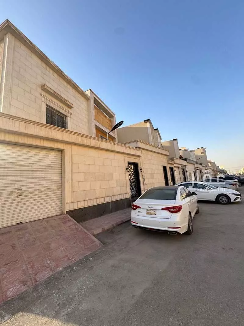 6 bedroom villa in Al Rimal 7