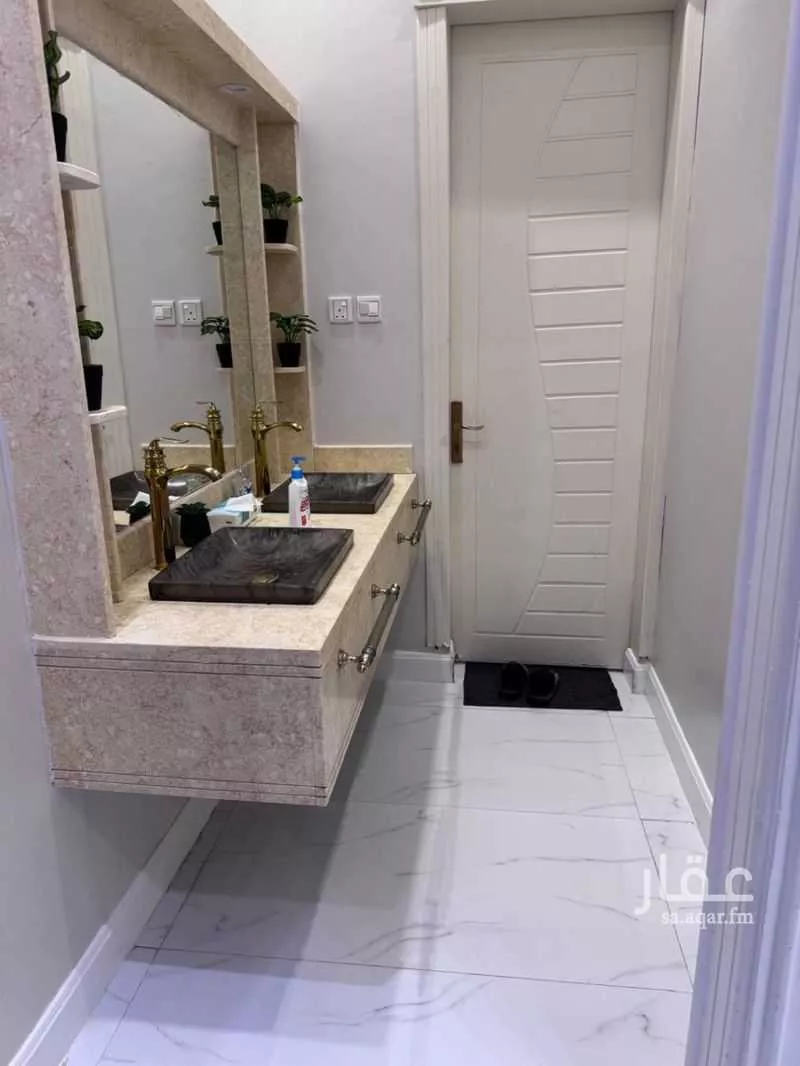 6 bedroom villa in Al Rimal 8