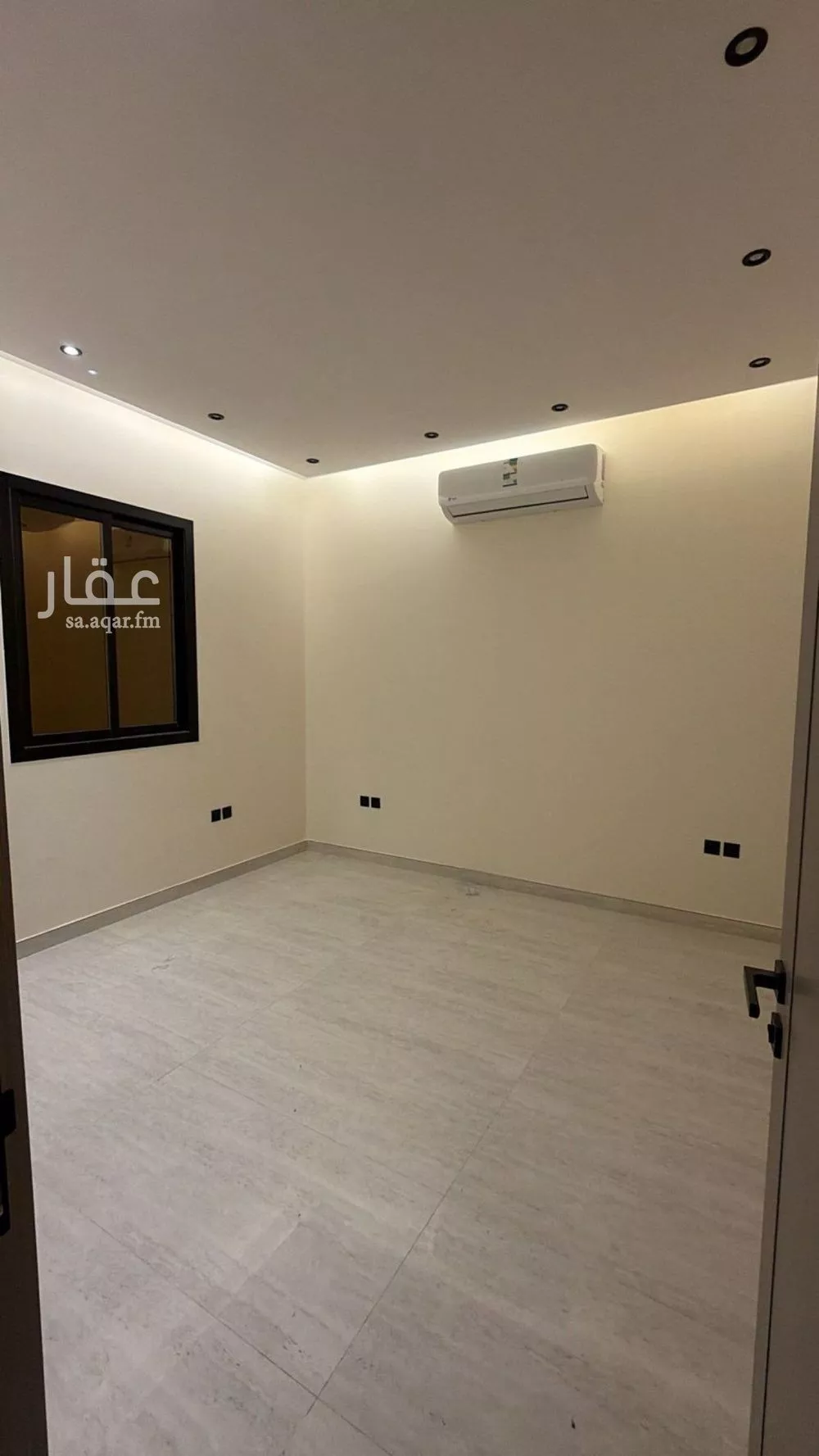 دور 5 غرف في العارض 15