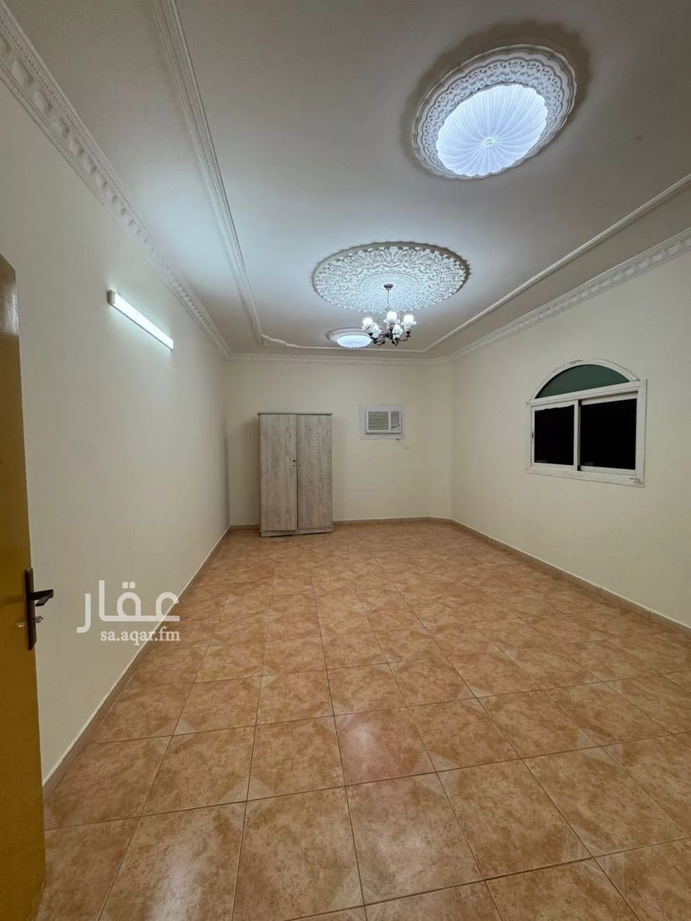 5 bedroom floor in Al Yarmouk 4