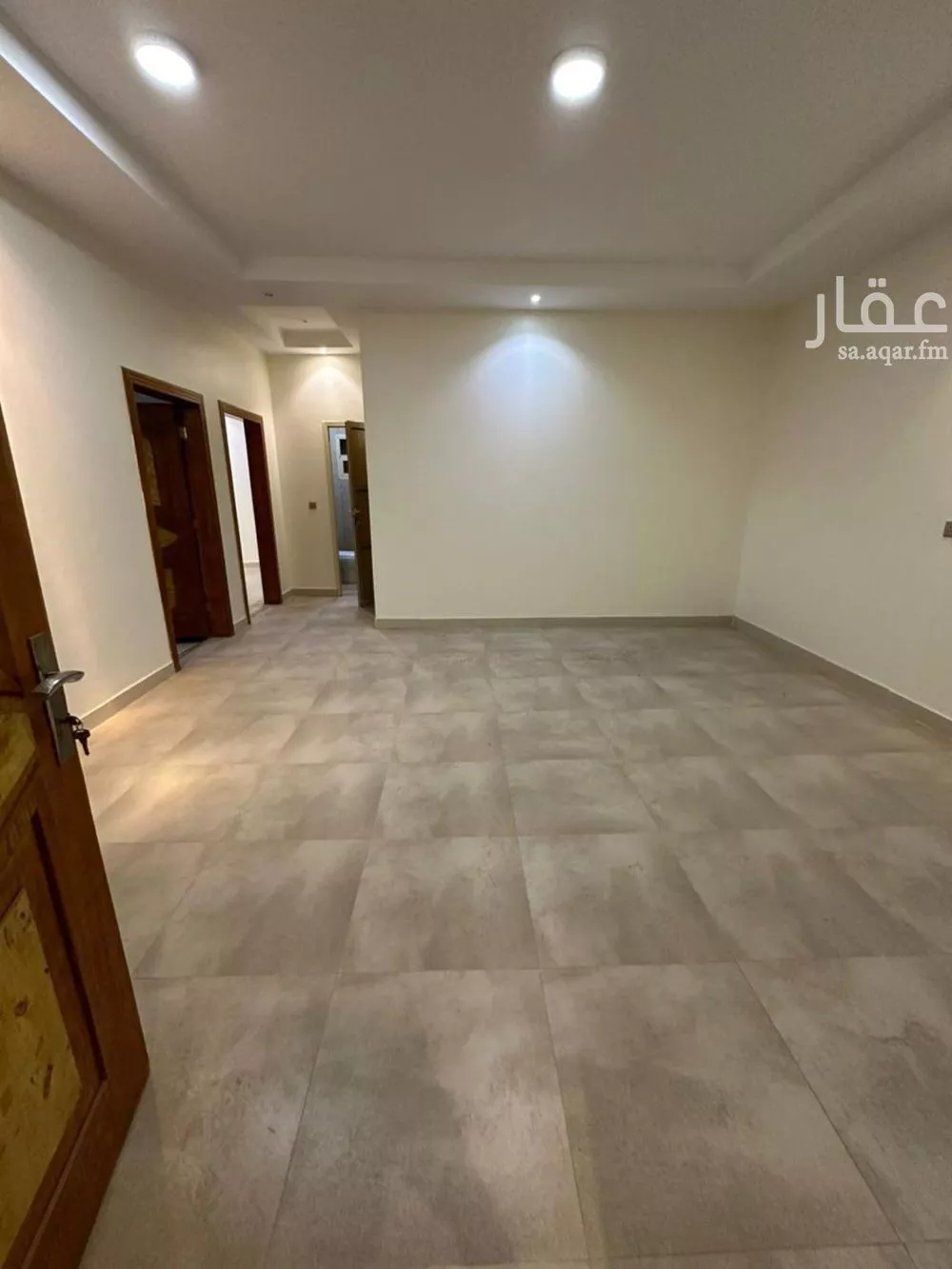 4 bedroom floor in Al Yasmin 5