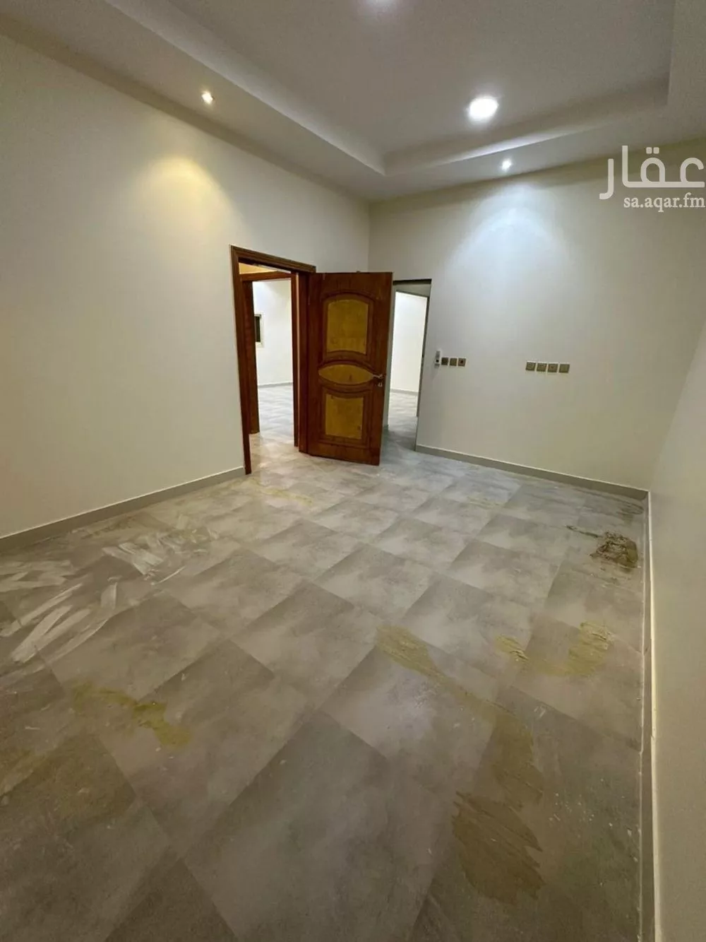 4 bedroom floor in Al Yasmin 10