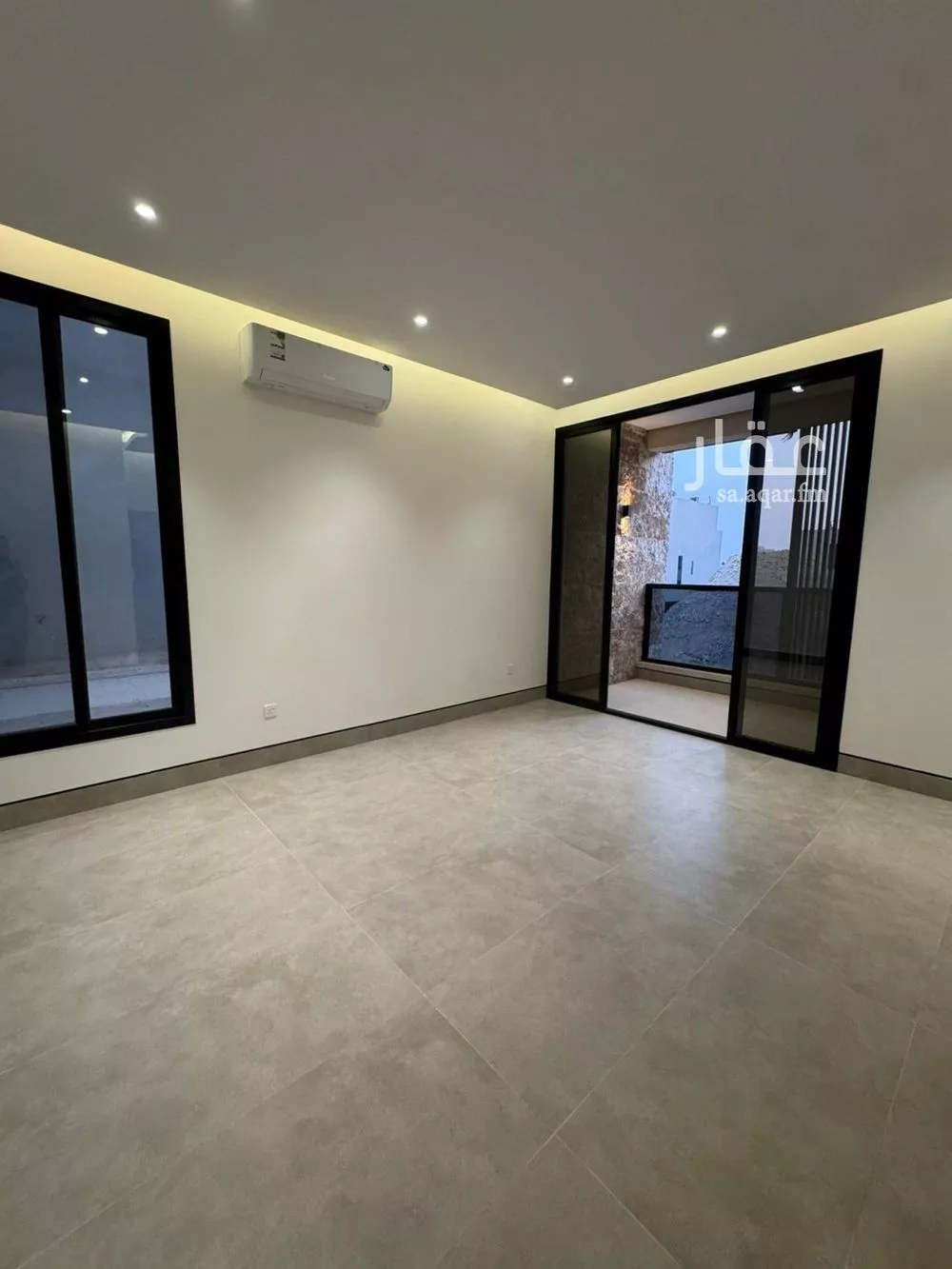 4 bedroom floor in Al Narjis 18
