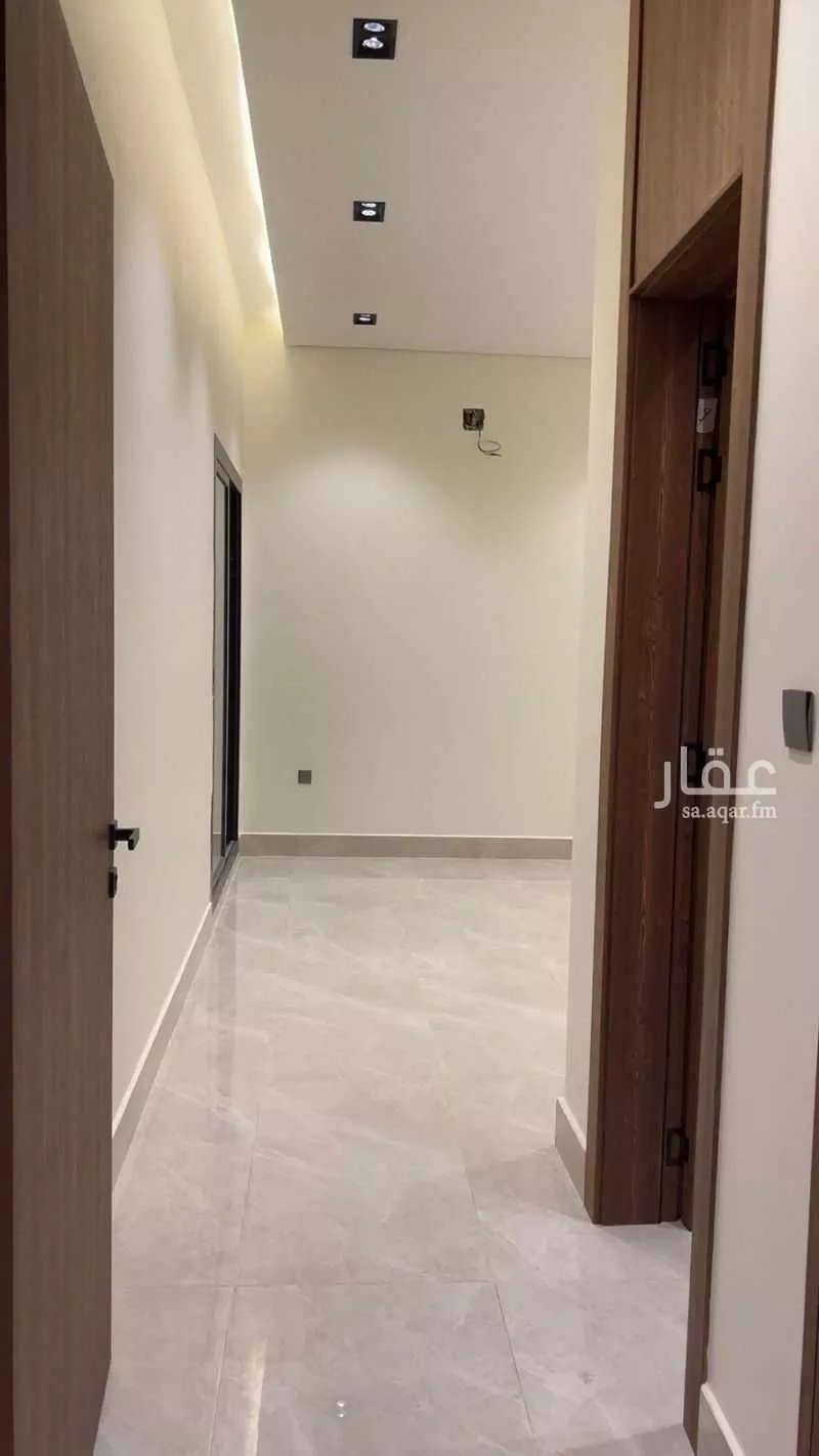 4 bedroom floor in Al Sahafah 13
