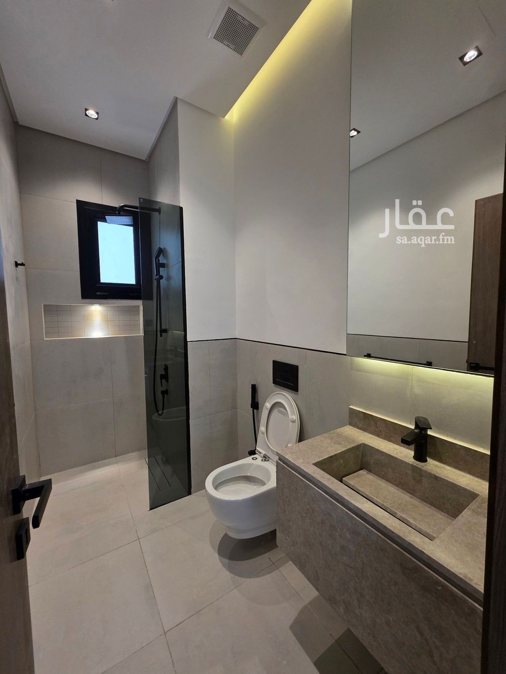 4 bedroom villa in Al Fanar, Eastern Province 20