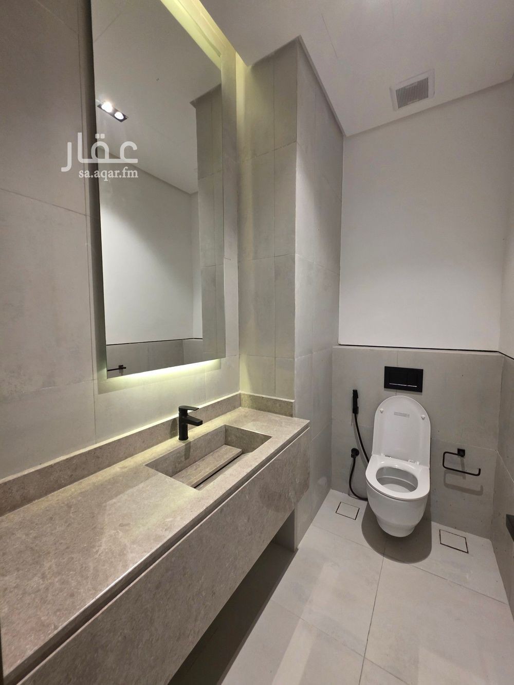 4 bedroom villa in Al Fanar, Eastern Province 6