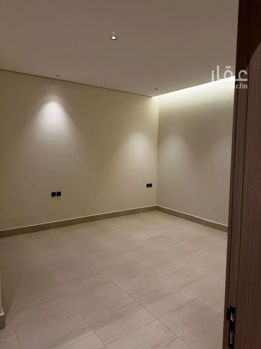 دور 3 غرف في النرجس 10