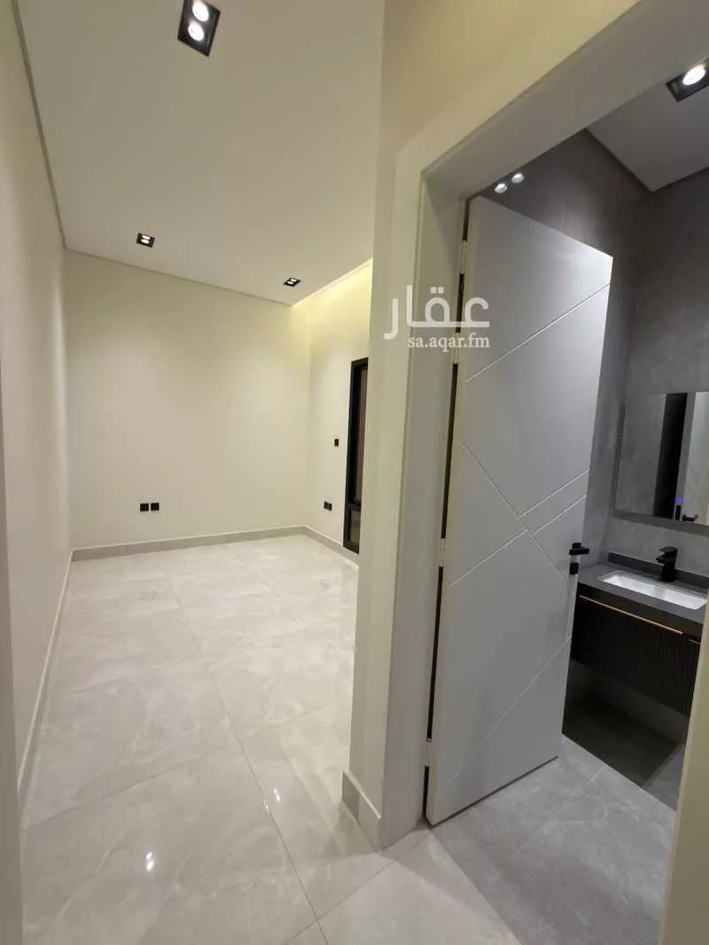 4 bedroom villa in Al Narjis 13