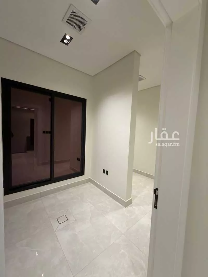 4 bedroom villa in Al Narjis 17