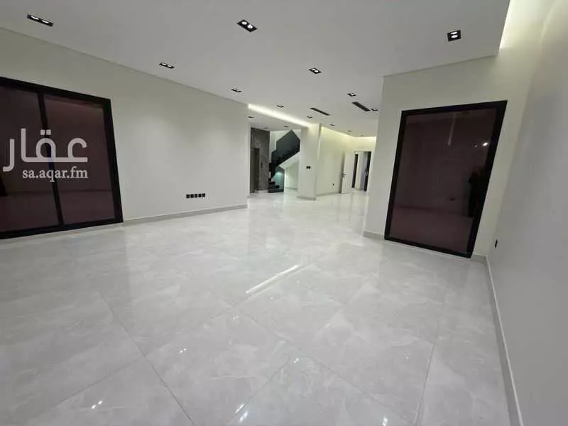 4 bedroom villa in Al Narjis 8