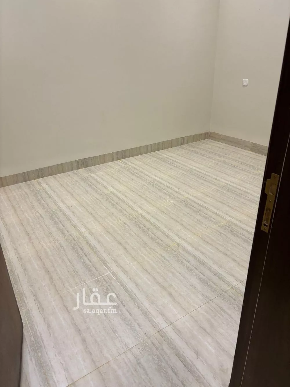 4 bedroom floor in Al Rimal 2