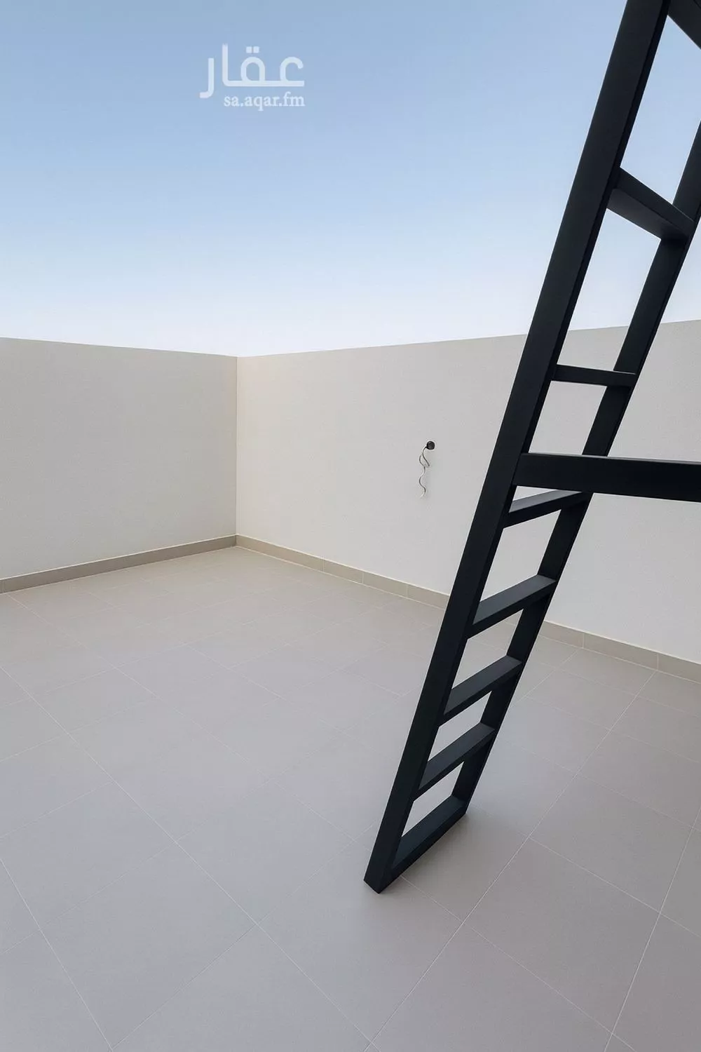 4 bedroom villa in Al Janadriyah 6