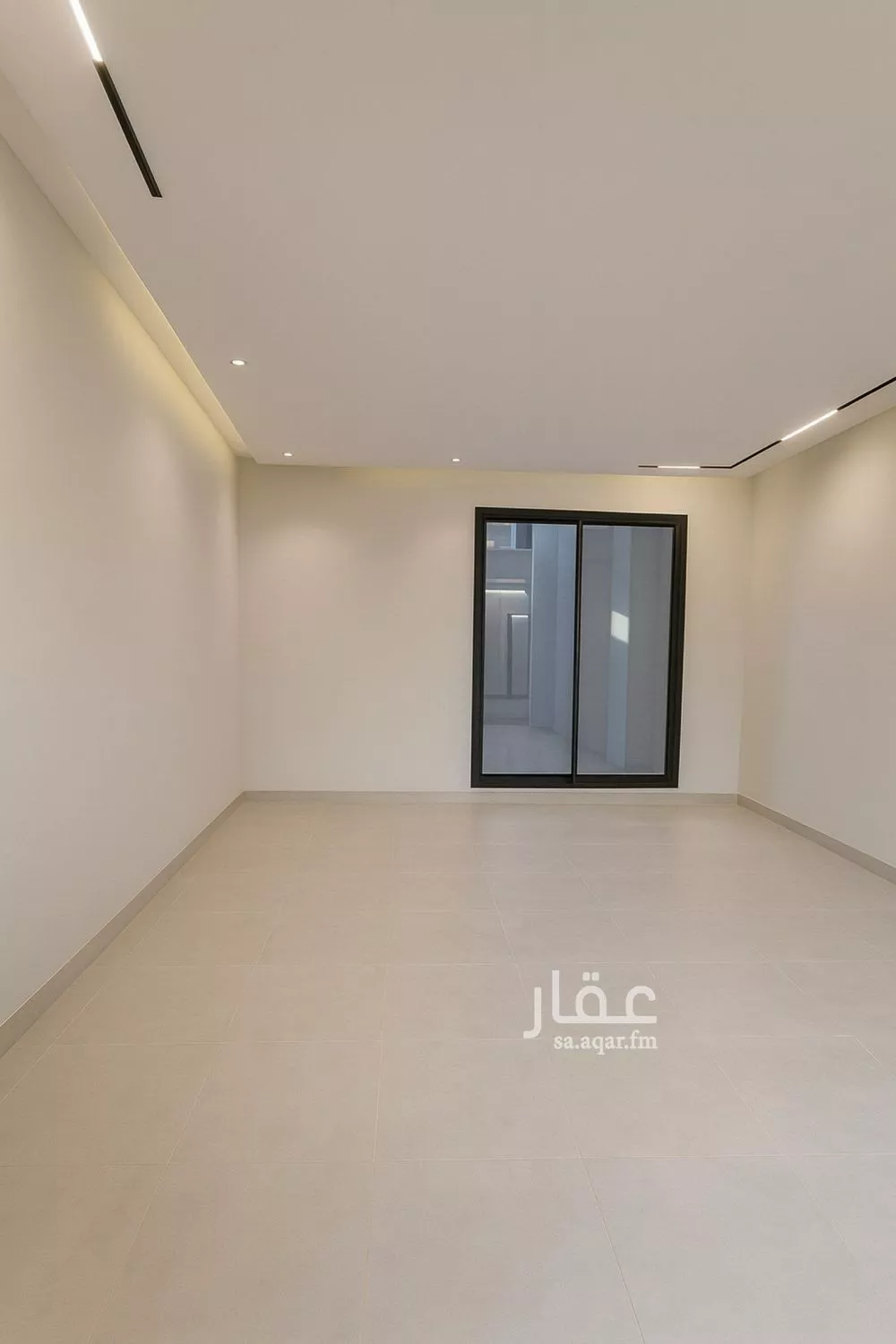 فيلا 5 غرف في الجنادرية 9