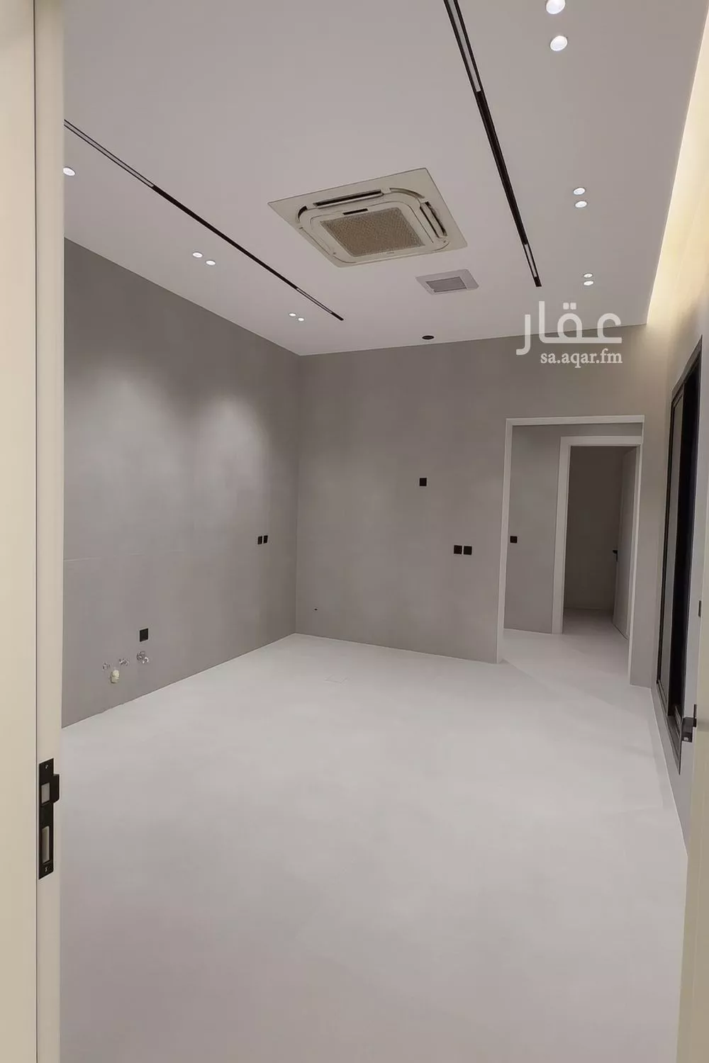 فيلا 6 غرف في الجنادرية 12
