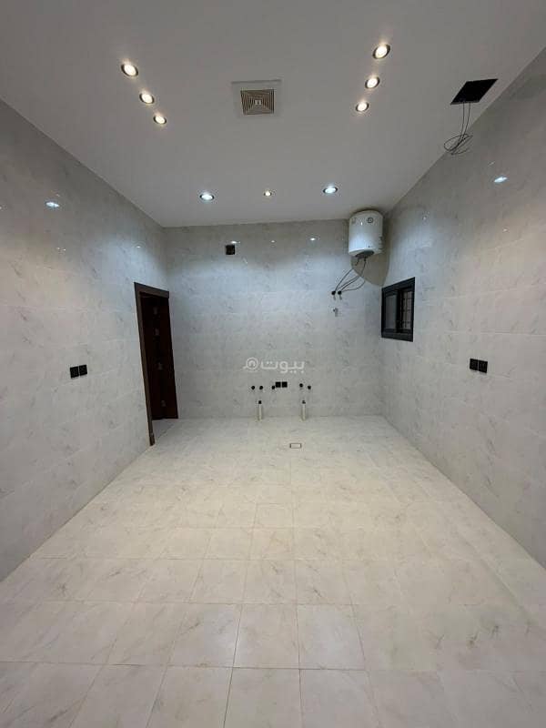 4 bedroom apartment in Al Rimal, Riyadh 7