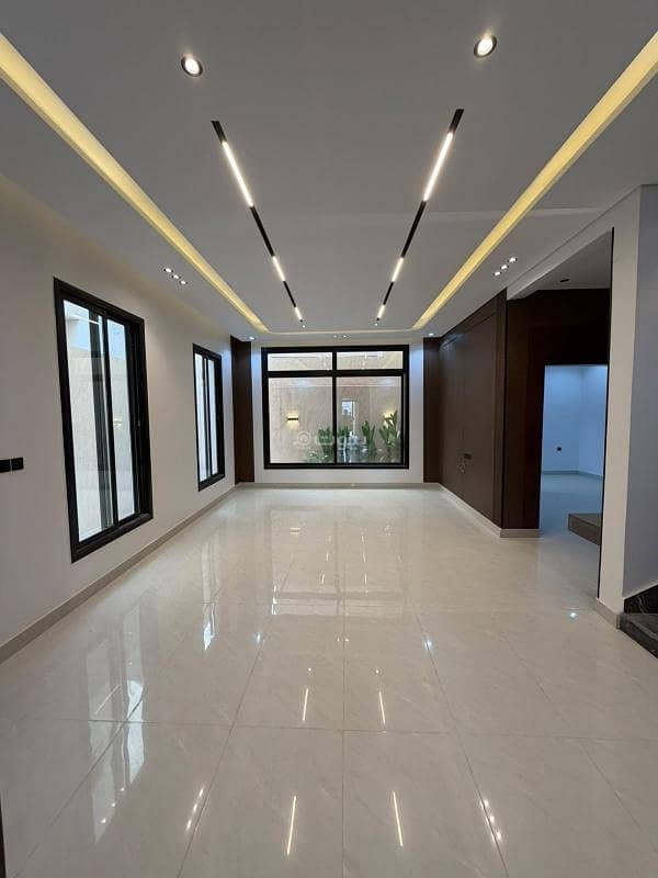 4 bedroom apartment in Al Rimal, Riyadh 15