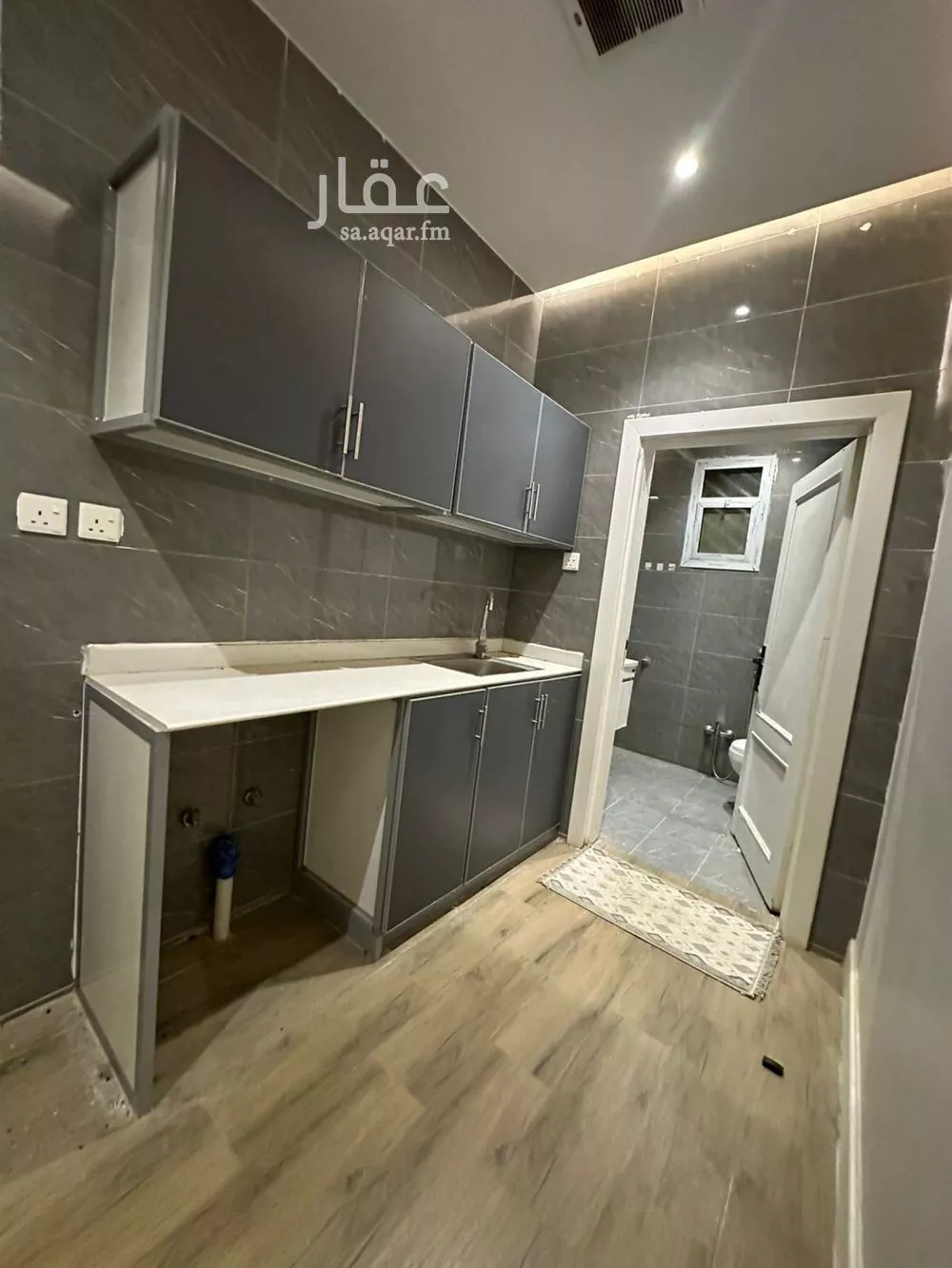 1 bedroom apartment in Al Nuzhah 5