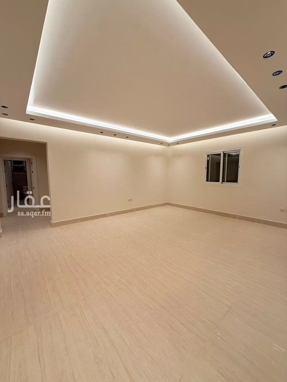 5 bedroom floor in Al Aridh 2