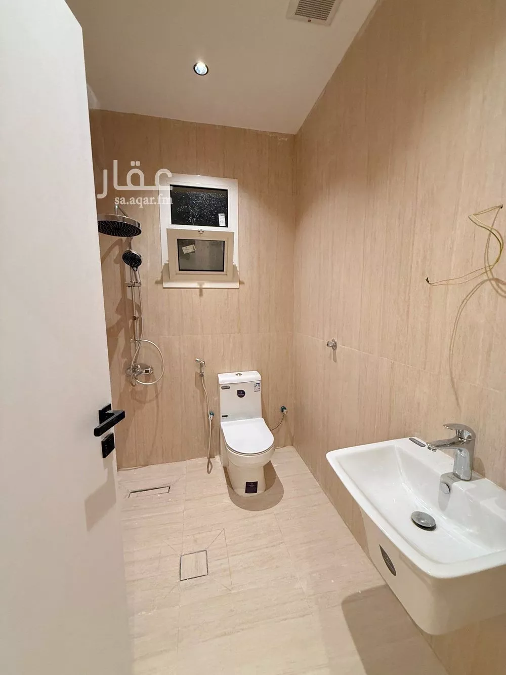5 bedroom floor in Al Aridh 15