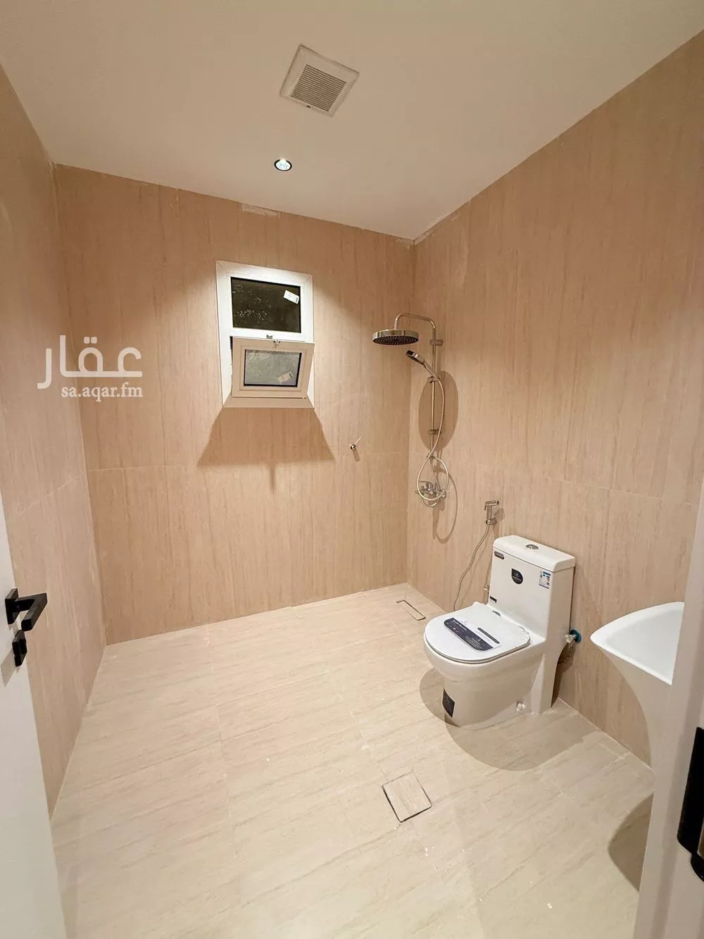 5 bedroom floor in Al Aridh 6