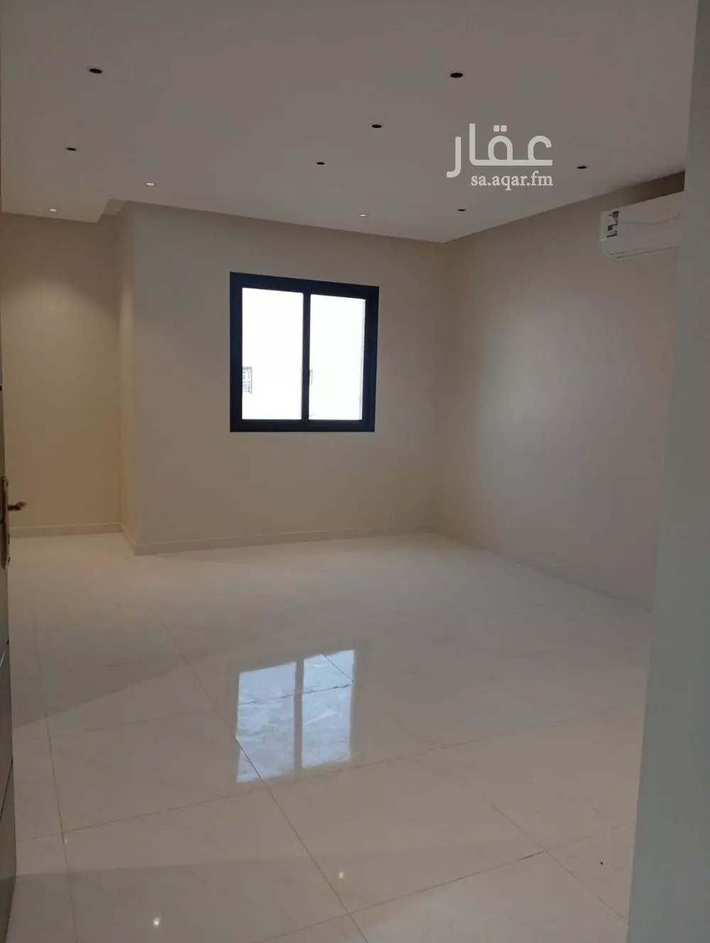 4 bedroom floor in As Saadah 12