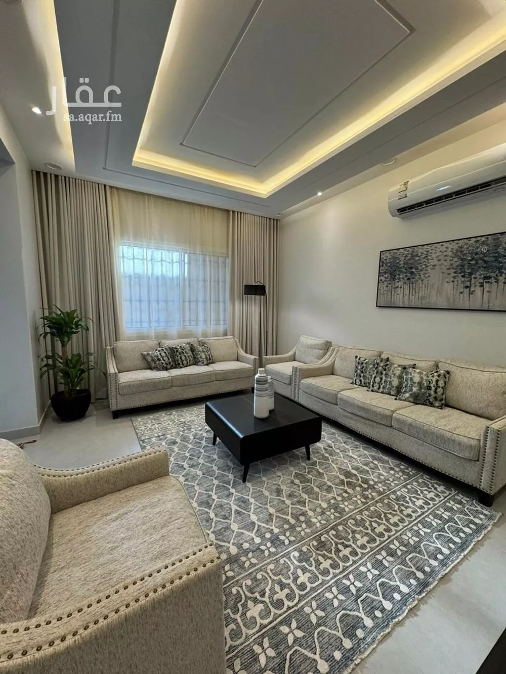 4 bedroom floor in Al Qairawan 3