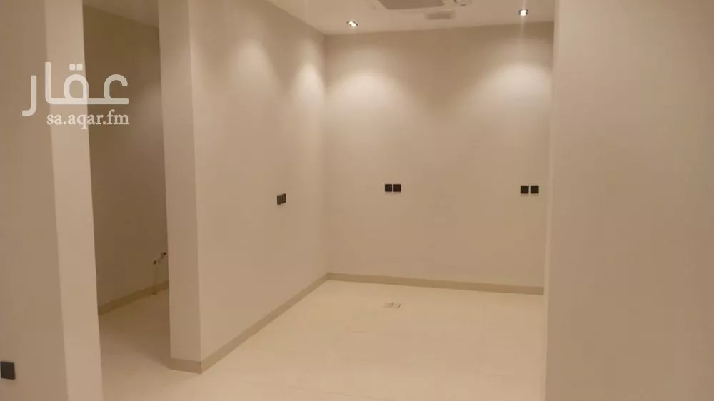 5 bedroom floor in Al Yarmouk 3