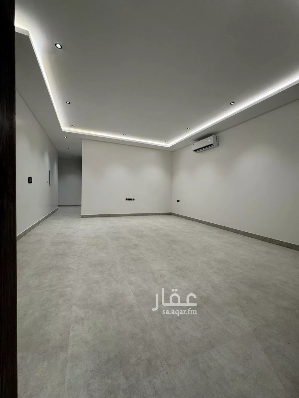 4 bedroom floor in Al Yarmouk 14